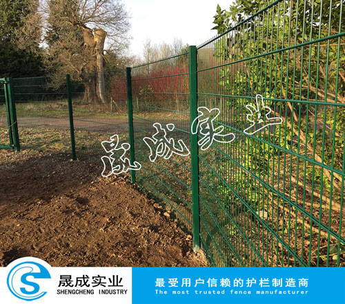 围墙护栏厂家,市政道路护栏,铁丝网护栏